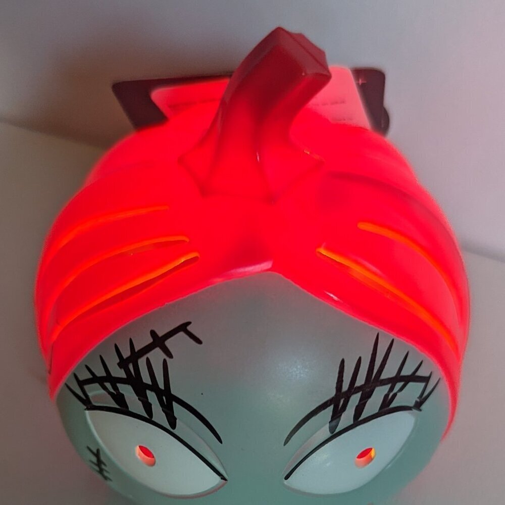 NWT 3" Sally Mini Light Up LED Pumpkin JOL Nightmare Before Christmas NBC Disney - Picture 3 of 9